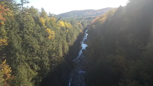 Quechee Gorge Trail — bridge to gorge bottom