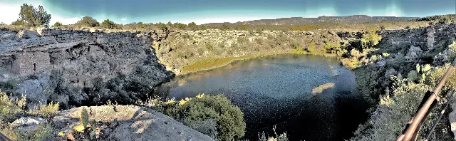 Montezuma Well — Desert Oasis Exploration