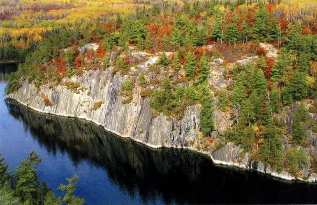 Voyageurs National Park Rainy Lake Oberholtzer Trail