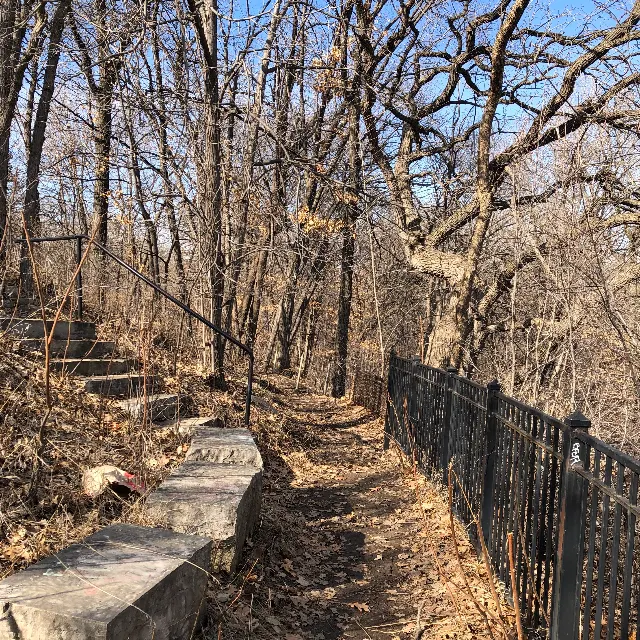 Winchell Trail Mississippi River Gorge Walk